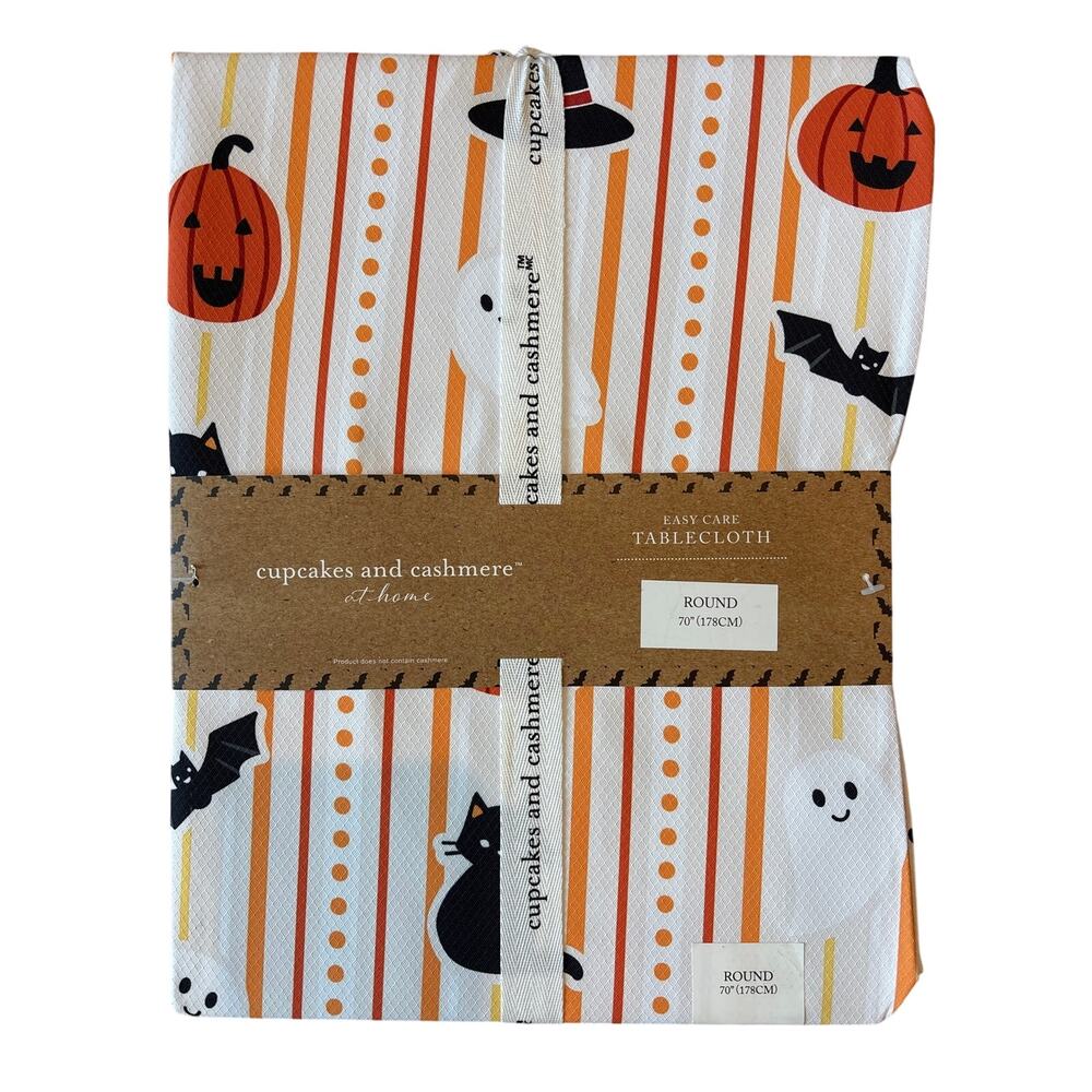 Cupcakes & Cashmere Pumpkin Candy Black Cat Round 70" Halloween Tablecloth